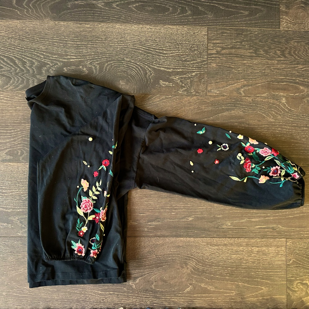 Bershka Long Sleeve Floral Pearl Shirt
